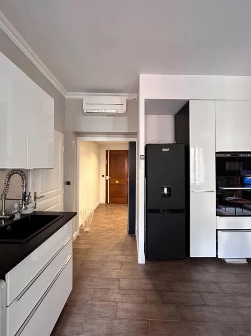 Appartement Cosy Centre Ajaccio อฌักซิโอ้ ภายนอก รูปภาพ